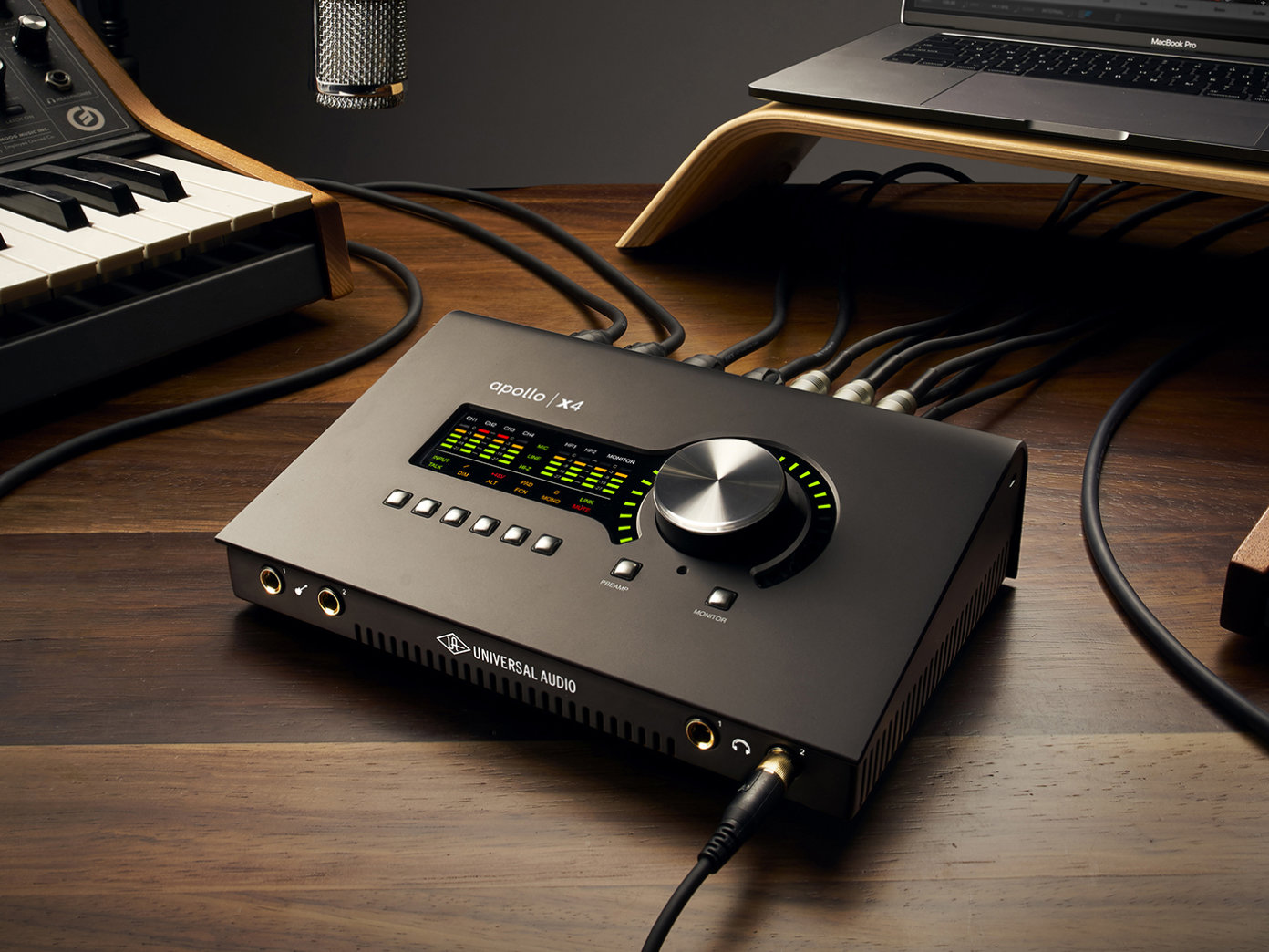 Universal Audio Apollo x4 Review (by Musictech) Gearlounge