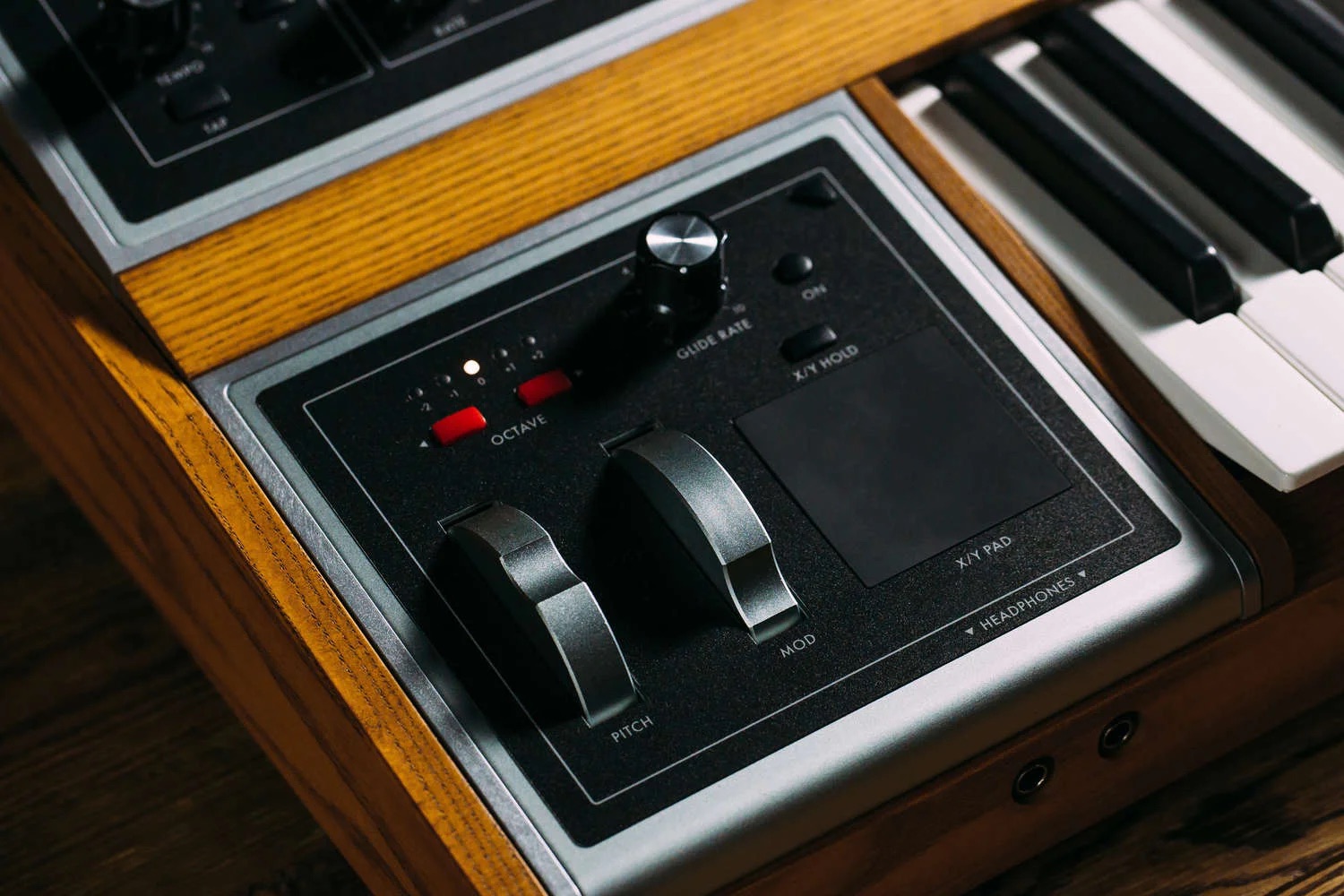 Moog Music Moog One (8-Voice) - GEARLOUNGE