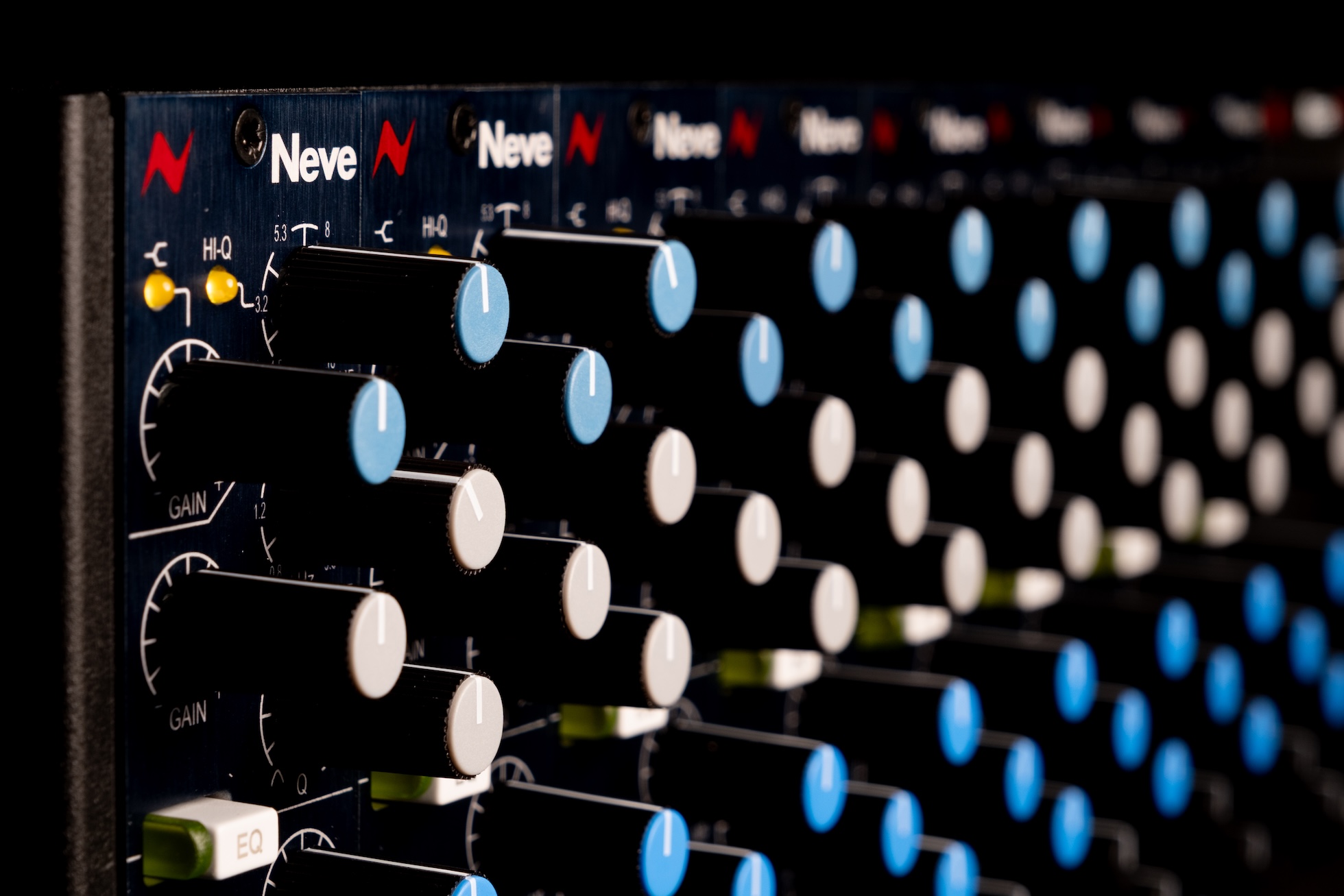 [Neve] 88R LBEQ 공개 - GEARLOUNGE