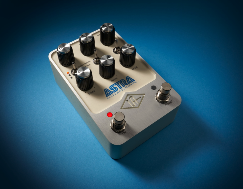 Universal Audio UAFX Astra Modulation Machine - Gearlounge