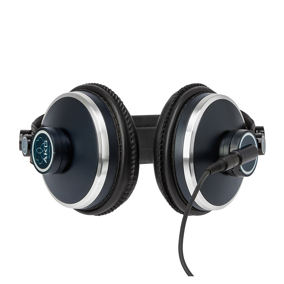 AKG K271 MK2 / K272 HD 2つセット AKG K271 MK2 / K272 HD 2つセット AKG K271 MK2 / K272 HD 2つ