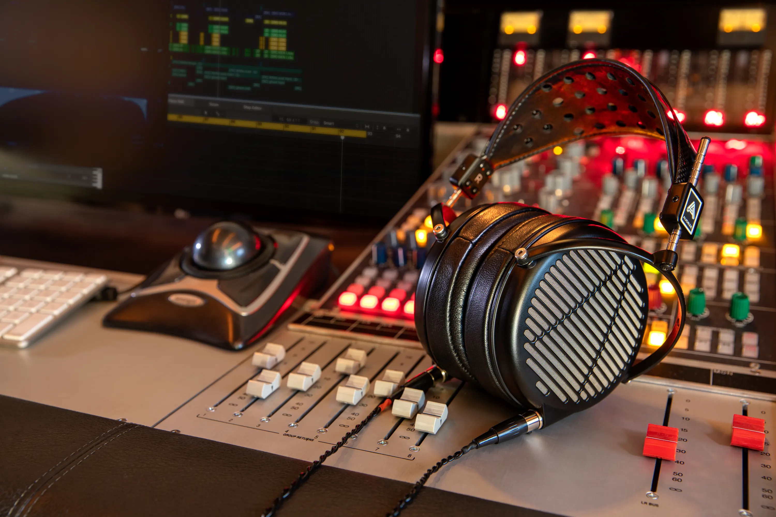 AUDEZE LCD-MX4 - GEARLOUNGE