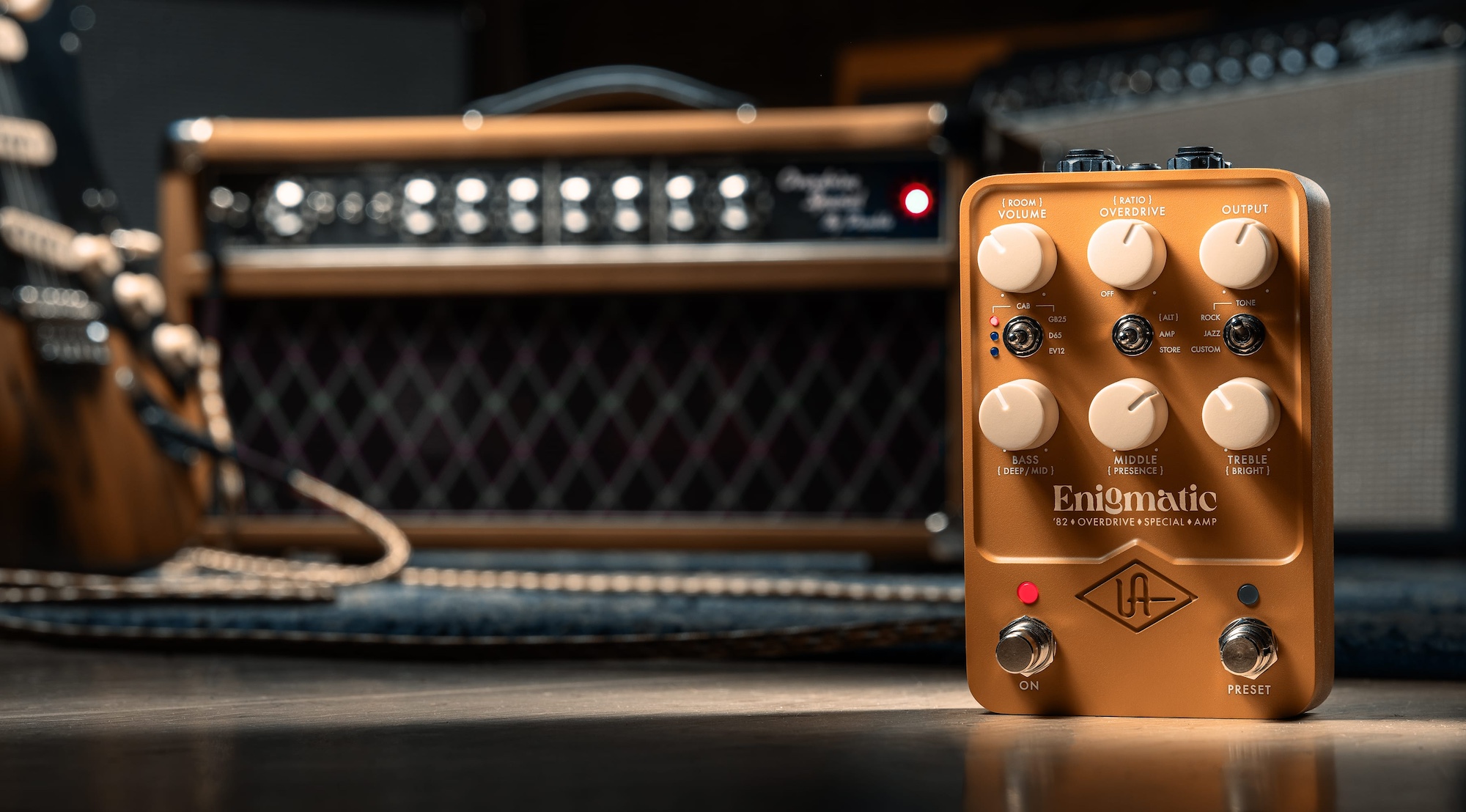 Universal Audio UAFX Enigmatic '82 Overdrive Special Amp