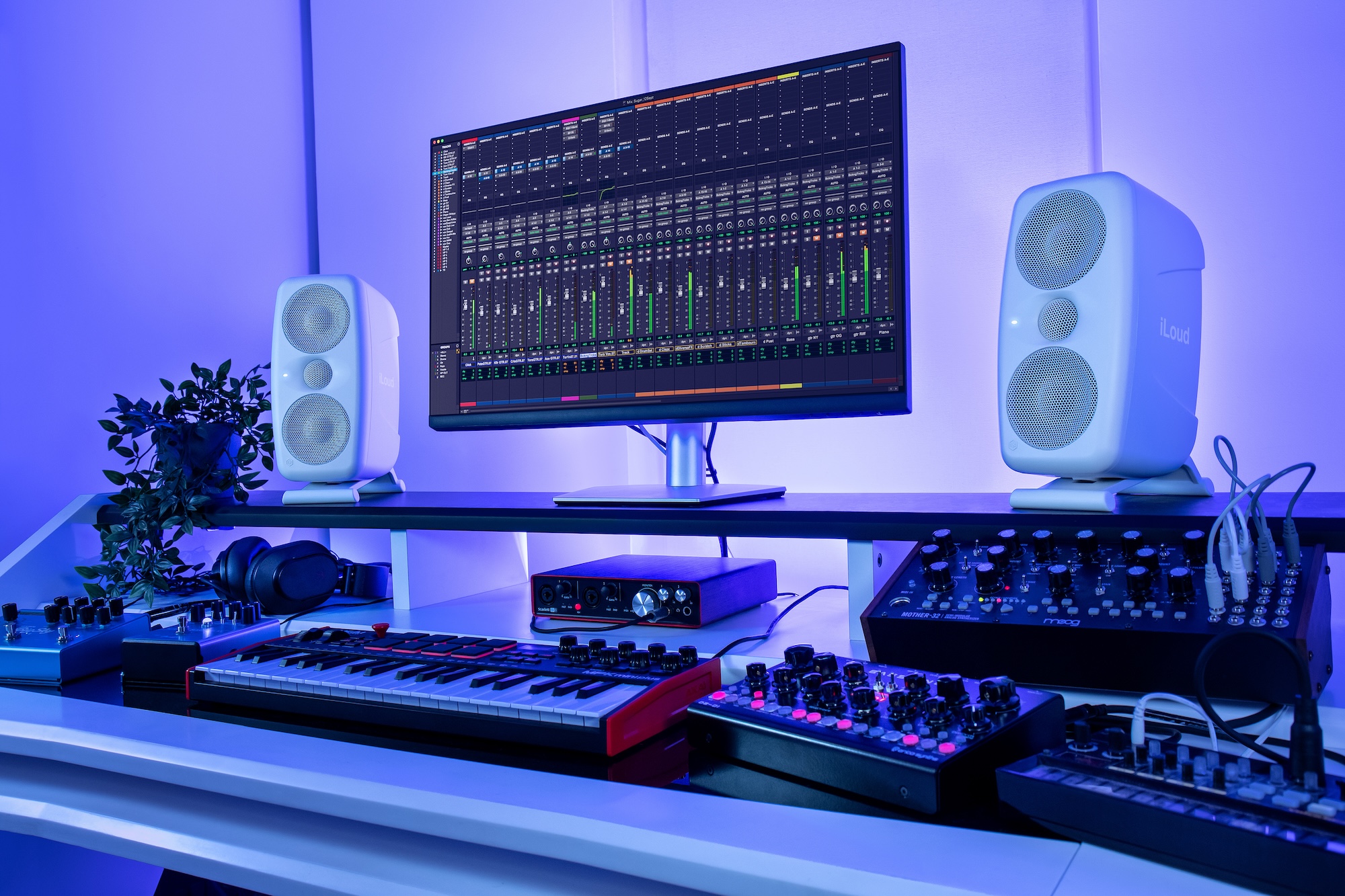 IK Multimedia iLoud MTM MKII White (Pair Bundle) - GEARLOUNGE