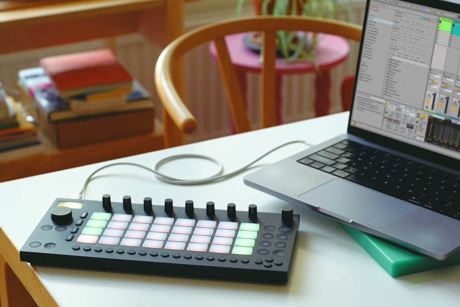 Ableton [수량 한정 번들] Move + Live 12 Standard Bundle - GEARLOUNGE