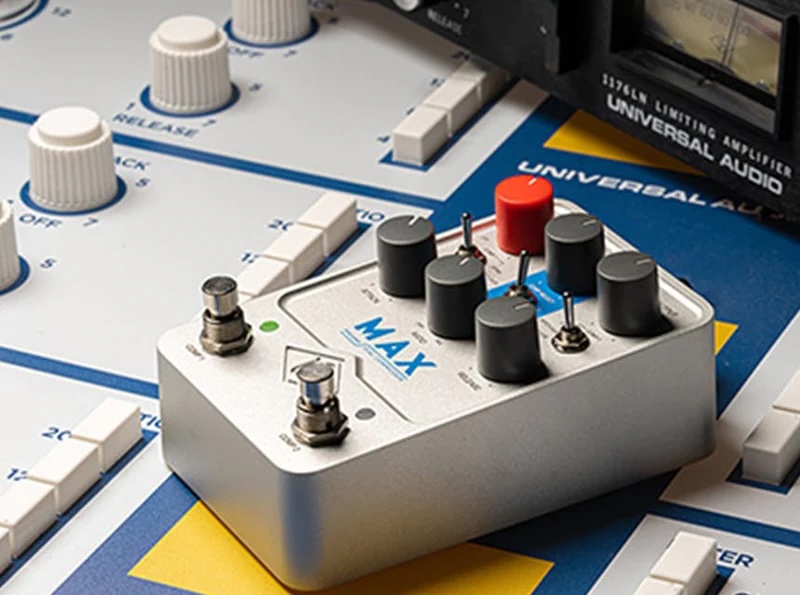 Universal Audio UAFX Max Preamp & Dual Compressor - GEARLOUNGE